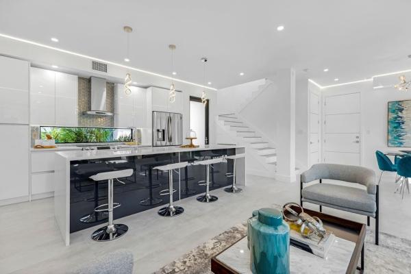 Wilton Springs, 2679 NE 8th Ave #2679, Wilton Manors, Florida 33334, image 1