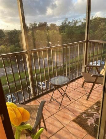 Woodside, 16851 NE 23rd Ave #606, North Miami Beach, Florida 33160, image 1