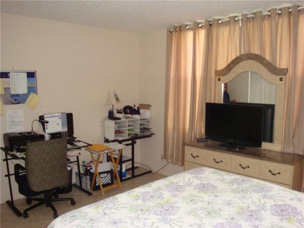 Palm Springs 2, 7690 NW 18th St #408, Margate, Florida 33063, image 1