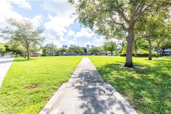 The Villas Of St Agnes, 370 NW 20th St #9, Miami, Florida 33127, image 1