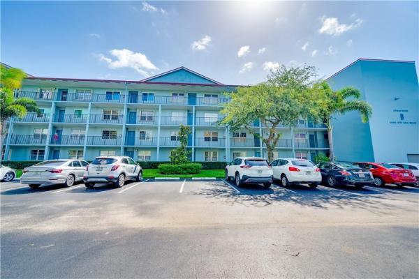 Ivanhoe At Century Village, 1501 SW 134th Way #304D, Pembroke Pines, Florida 33027, image 1