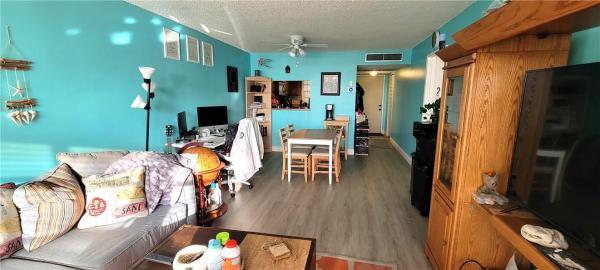 Tangerine Of Pine Island Ridge, 9430 Tangerine Pl #402, Davie, Florida 33324, image 2