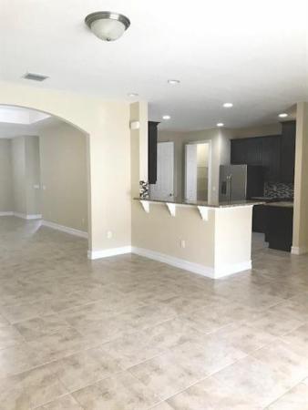 6105 NW Castlebay Ln #6105, Port St. Lucie, Florida 34983, image 3