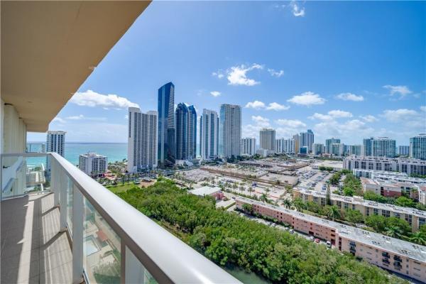 Winston Towers 300, 230 174th St #2402, Sunny Isles Beach, Florida 33160, image 3