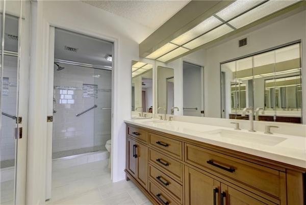 Clairmont, 10770 W Clairmont Cir #302, Tamarac, Florida 33321, image 1