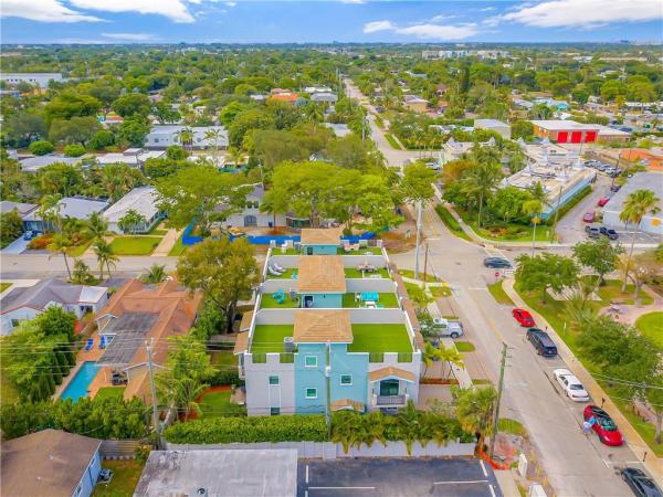 2113 NE 5th Ave, Wilton Manors, Florida 33305, image 3