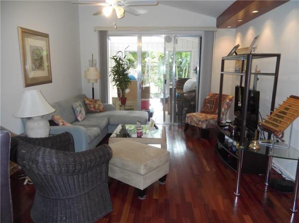Briar Bay Townhouse Estates, 9234 SW 132nd St #9234, Kendall, Florida 33176, image 3