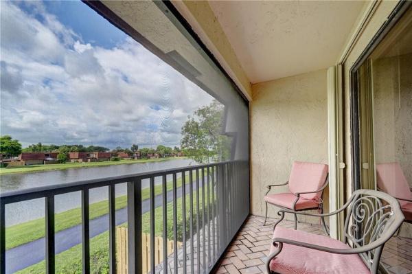 The Lakes At Boca Rio, 8129 Boca Rio Dr, Boca Raton, Florida 33433, image 3