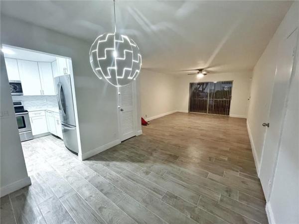 Bay Colony Club, 6241 Bay Club Dr #2, Fort Lauderdale, Florida 33308, image 1