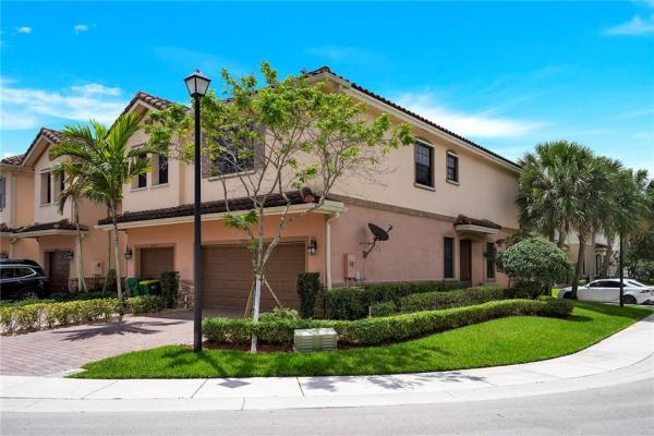 Chelsea Place, 5996 NW 56th Pl, Tamarac, Florida 33319, image 1