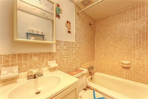 Hollywood Little Ranches, 2463 Lincoln St, Hollywood, Florida 33020, image 3