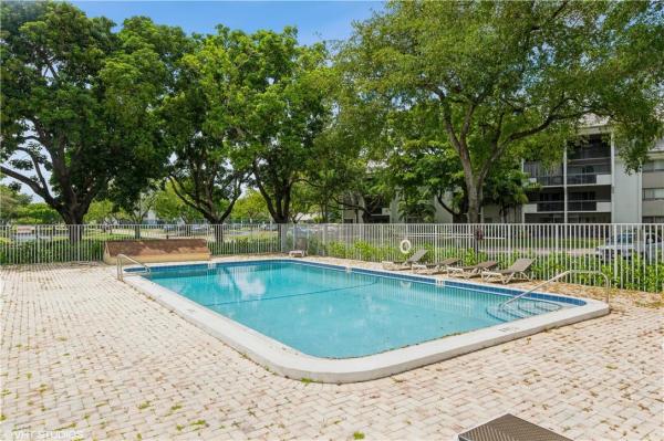 BelaSera At Pine Island, 701 N Pine Island Rd #106, Plantation, Florida 33324, image 2
