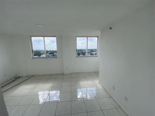 Florida Towers, 6422 Collins Ave #1003, Miami Beach, Florida 33141, image 1
