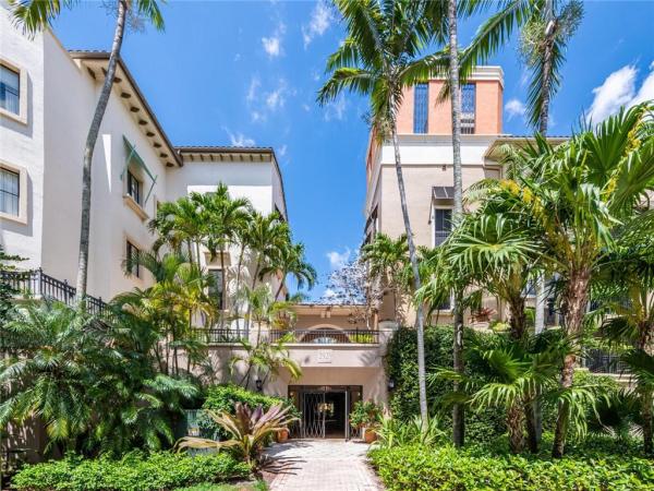 Villa Alhambra, 2925 NW 126th Ave #221-1, Sunrise, Florida 33323, image 1