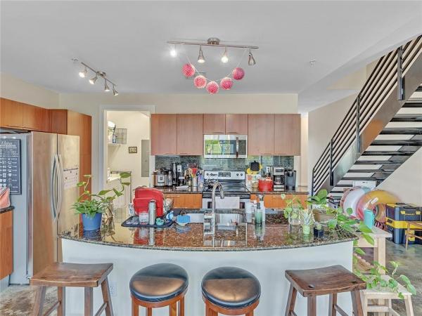 Lake Avenue Lofts, 108 Lake Ave #201, Lake Worth Beach, Florida 33460, image 1