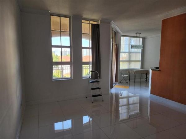 Alaqua, 3001 NE 185th St #421, Aventura, Florida 33180, image 2