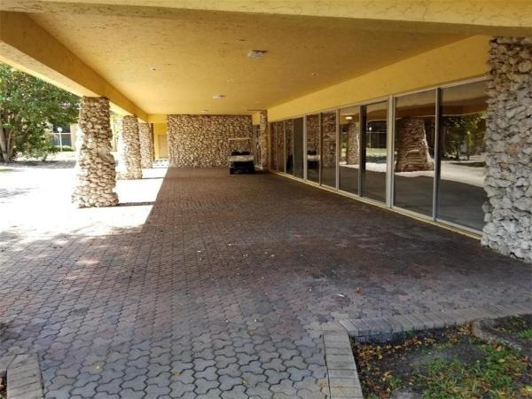 Stonebridge Gardens, 2874 NW 55th Ave #1D, Lauderhill, Florida 33313, image 3