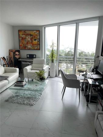 One Miami West, 325 S Biscayne Blvd #1718, Miami, Florida 33131, image 2