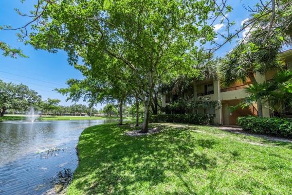 Coco Parc, 601 Lyons Rd #7106, Margate, Florida 33063, image 1