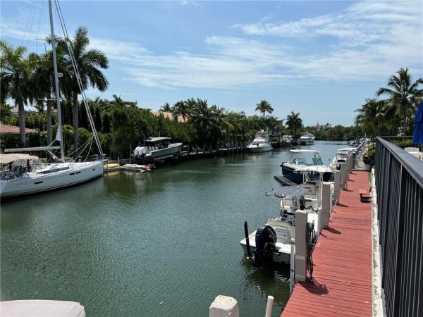Admiral Farragut, 6815 Edgewater Dr #201, Coral Gables, Florida 33133, image 2