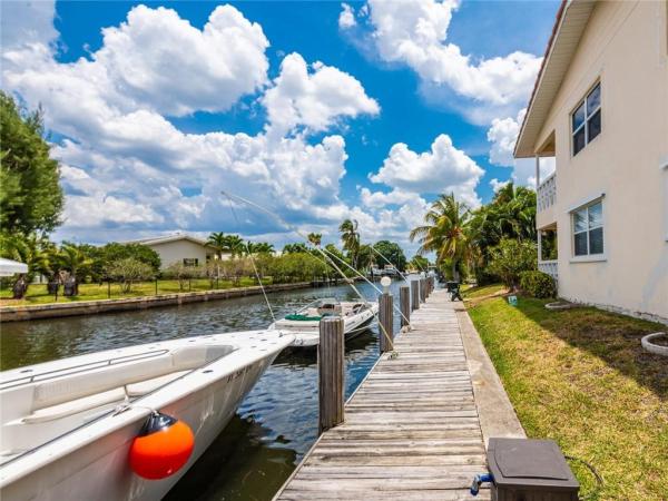 Landings Harborage, 2591 NE 55th Ct #106, Fort Lauderdale, Florida 33308, image 2