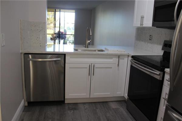 Villas At Meadow Lakes, 1236 S Military Trl #1511, Deerfield Beach, Florida 33442, image 2