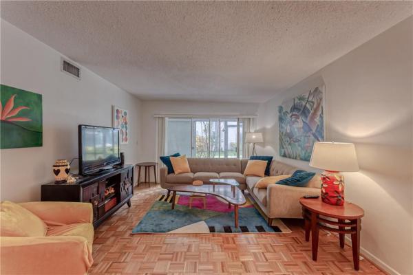 Venetian Park, 2161 NE 42nd Ct #112, Lighthouse Point, Florida 33064, image 2