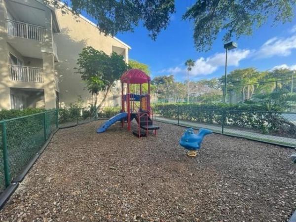 Verano At Delray, 1845 Palm Cove Blvd #8-207, Delray Beach, Florida 33445, image 2