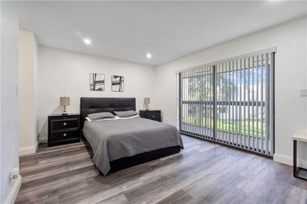 Courts Of Inverrary, 6680 Racquet Club Dr #208, Lauderhill, Florida 33319, image 2