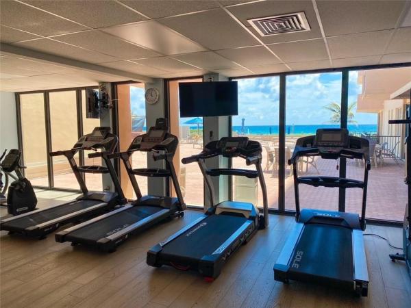 Opal Towers East, 1147 Hillsboro Mile #1003, Hillsboro Beach, Florida 33062, image 2