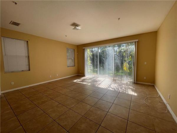 Pipers Cay, 869 Pipers Cay Dr, West Palm Beach, Florida 33415, image 2
