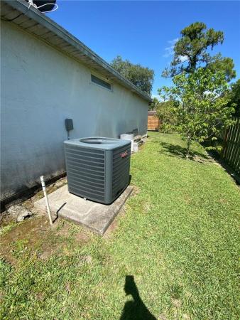 Hidden Oaks, 2558 SW Aberdeen St, Port St. Lucie, Florida 34953, image 3