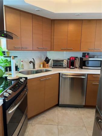 Hollywood Towers, 3111 N Ocean Dr #708, Hollywood, Florida 33019, image 1