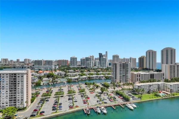 Arlen House West, 500 Bayview Dr #2131, Sunny Isles Beach, Florida 33160, image 3