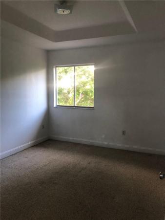 Tuscan Lake Villas, 18049 NW 74th Ct #18049, Country Club, Florida 33015, image 3
