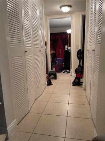 913 Meadows Cir, Boynton Beach, Florida 33436, image 2