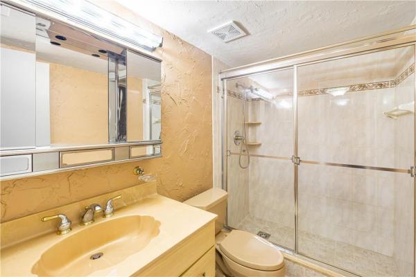 Tamerlane, 3441 Freedom Dr, Hollywood, Florida 33021, image 2