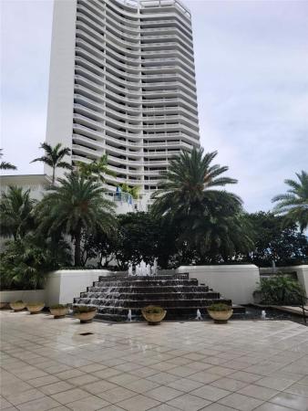 2800 Island Boulevard, 2800 Island Blvd #1605, Aventura, Florida 33160, image 2