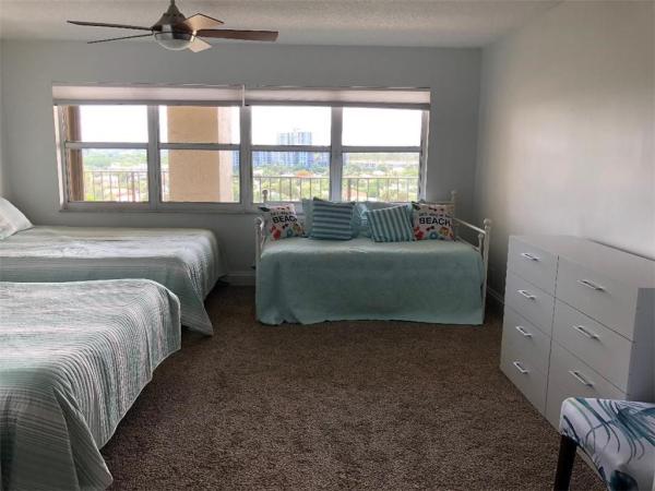 The Hampton Beach Club, 1800 S Ocean Blvd #908, Lauderdale By The Sea, Florida 33062, image 2