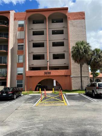 El Cid, 5201 NW 7th St #505, Miami, Florida 33126, image 1