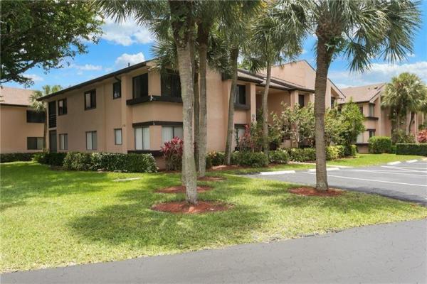 The Gardens, 2120 SW 94th Ter #402, Davie, Florida 33324, image 2