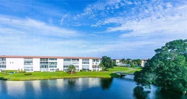 Portofino Village, 3005 Portofino Isle #O2, Coconut Creek, Florida 33066, image 1