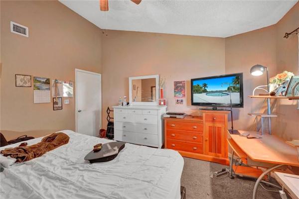 Summer Lake At Three Lakes, 3465 NW 44th St #204, Oakland Park, Florida 33309, image 1