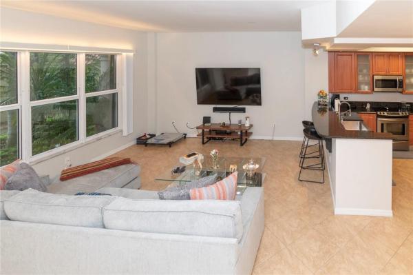 Wilton Station, 2625 NE 14th Ave #104, Wilton Manors, Florida 33334, image 1
