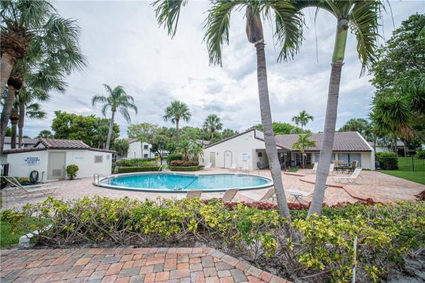 Sunflower, 7200 NW 2nd Ave #1340, Boca Raton, Florida 33487, image 2