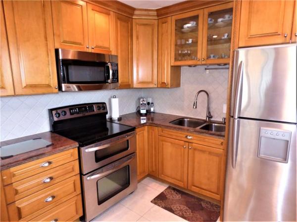 Lakeside, 3201 SE 12th St #C3, Pompano Beach, Florida 33062, image 1