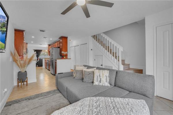 Oakwood On The Green, 9767 Riverside Dr #72-2, Coral Springs, Florida 33071, image 1