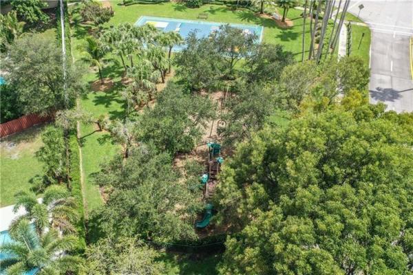 Palm Isles At Welleby, 3917 NW 94th Ave, Sunrise, Florida 33351, image 2