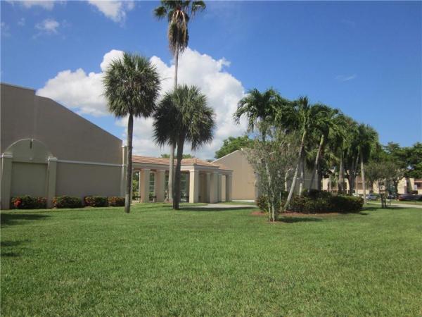 Fairfax, 7624 Fairfax Dr #113, Tamarac, Florida 33321, image 1