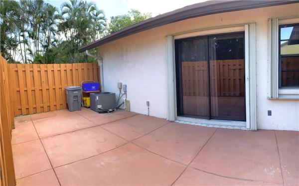 Oakwood Lakes, 3792 Silver Lace Ln, Boynton Beach, Florida 33436, image 3